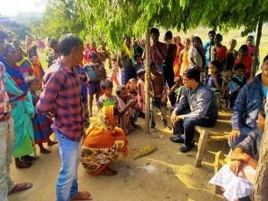  सूरजपुर : टमकी एवं बेदमी ओड़गी में हो रहे मासुमो के विवाह को रोका प्रशासन की टीम ने