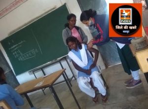 जशपुर : जिले में अभियान चलाकर 15 से 18 आयु वर्ग के विद्यार्थियों को किया जा रहा है टीकाकरण
