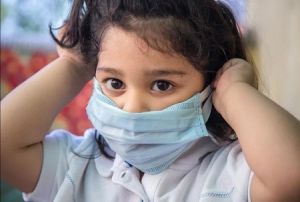  गंभीर श्वसन रोग से पीड़ित बच्चों के लिए मास्क का इस्तेमाल है जरूरी