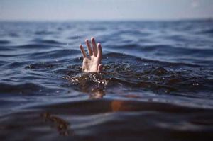 यूपी: यमुना नदी में डूबने से लड़की की मौत, दो अन्य लापता