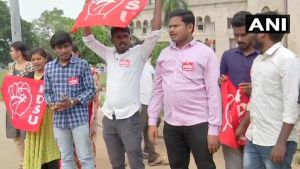  जेएनयू हिंसा के विरोध में कर्नाटक और हैदराबाद में प्रदर्शन 