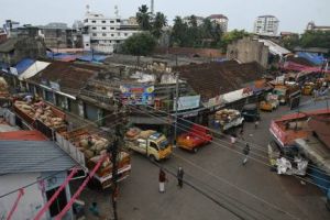  कोरोना संकट : केरल में लॉकडाउन में दिए छुट पर सेंद्र सरकार ने मांगा जवाब 