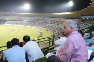  मुख्यमंत्री ने रोड सेफ्टी टी 20 वर्ल्ड क्रिकेट सीरीज के मैचों के दौरान कोविड प्रोटोकॉल के कड़ाई से पालन के निर्देश दिए