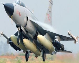भारतीय लड़ाकू विमान तेजस सुर्खियों में दुसरे देशो ने दिखाई दिलचस्‍पी...