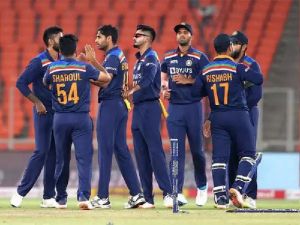 IND Vs SL: भारत-श्रीलंका वनडे सीरीज में फिर से हुआ बदलाव, पहला वनडे 18 जुलाई से खेला जाएगा.