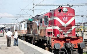 15 अप्रैल से चलेगी ट्रेनें, रेलवे ने शुरू की तैयारियां