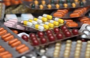  कोरोना संकट के बीच भारत का बड़ा कदम, हाइड्रोक्सीक्लोरोक्वीन दवा के निर्यात से हटा बैन