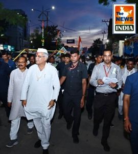 रायगढ़ के हेमूकालाणी चौक से चक्रधर नगर चौक तक मुख्यमंत्री श्री भूपेश बघेल ने किया पैदल रोड शो