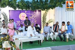 भेंट-मुलाकात : मुख्यमंत्री श्री भूपेश बघेल ने ग्राम राजपुर में की कई घोषणाएं