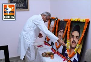  मुख्यमंत्री भूपेश बघेल ने भगत सिंह, राजगुरू और सुखदेव के शहादत दिवस पर उन्हें किया नमन